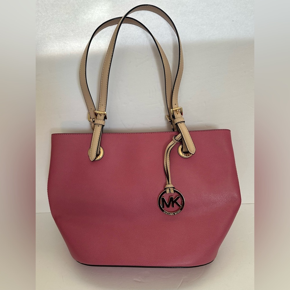 Authentic Michael Kors Jet Set MD Tote Tulip New With Tags Coated Canvas